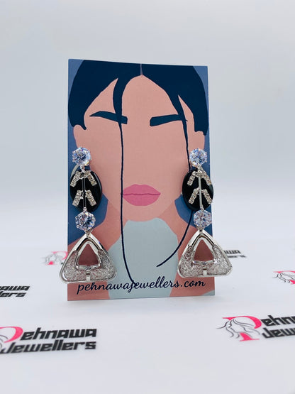 Triangelo Silver Earrings Pair + Freebies