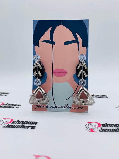 Triangelo Silver Earrings Pair + Freebies